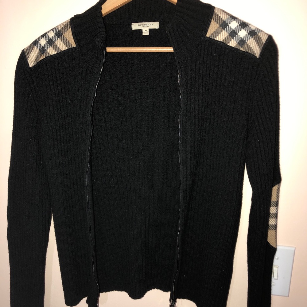 Burberry knit sweater